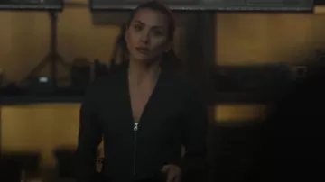 Fleur du Mal Zip-Up Bustier Cardigan worn by Nina Chase (Shantel VanSanten) as seen in FBI: Most Wanted (S06E18)