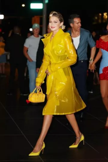 Collier vintage Chanel porté par Jelena Noura « Gigi » Hadid lors de l’after party de la première de Deadpool & Wolverine à New York le 22 juillet 2024