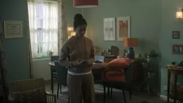 Sporty & Rich Ivy League Pants worn by Sophie Ellis (Gugu Mbatha-Raw) as seen in Surface (S02E07)