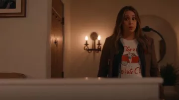 Re/Done Cherry Auto Club Cotton Graphic T-Shirt Vintage White worn by Maddie Buckley (Jennifer Love Hewitt) as seen in 9-1-1 (S08E17)