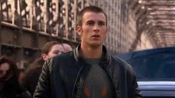 Camiseta de auriculares usada por Johnny Storm / Antorcha Humana (Chris Evans) en Los Cuatro Fantásticos