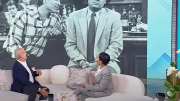 Alexander McQueen High Waisted Cropped Metallic Trousers worn by Tamron Hall as seen in Tamron Hall Show on May 6, 2025