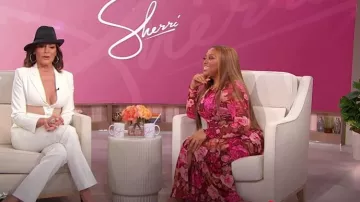 Combinaison Jovani 22818 portée par Luann de Lesseps vue à Sherri le 1er mai 2025