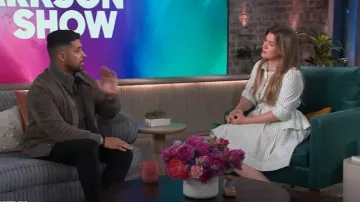 Derek Lam 10 Crosby Katherine Vestido con botones con cinturón usado por Kelly Clarkson como se ve en The Kelly Clarkson Show el 1 de mayo de 2025