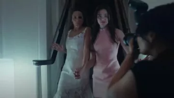 Oscar de la Renta Gardenia Tweed Guipure Dress worn by Mel (Amanda Peet) as seen in Your Friends & Neighbors (S01E04)