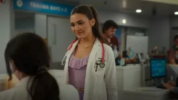 Top de Ted Baker Samaha usado por Camila Perez (Daniela Nieves) como se ve en PULSE (S01E06)