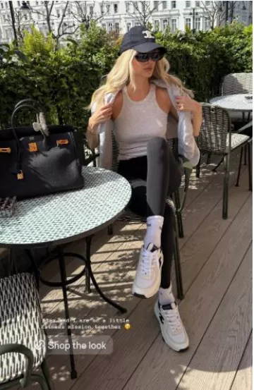 Baskets Chanel Cc portées par Leonie Hanne sur sa Story Instagram le 8 mai 2025