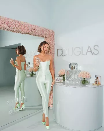 Rezek Studio Hustle Pant worn by Khloe Kardashian at Douglas Store Dusseldorf Germany on May 8, 2025