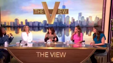 Derek Lam 10 Crosby Robertson Cropped Flare worn by Alyssa Farah Griffin as seen in The View on May 12, 2025