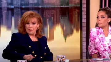 Veronica Beard Miller Dickey Double-breasted Grain de poudre Blazer worn by Joy Behar as seen in The View on May 13, 2025
