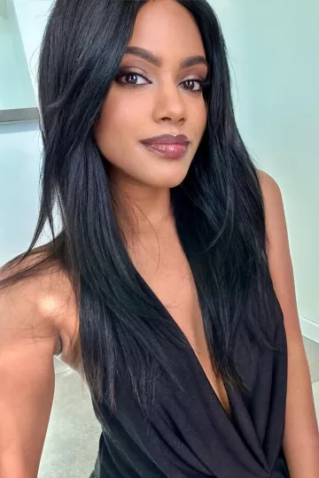 Model Letitia Fontana of Halter Top (Letitia Fontana) in letitiafontana