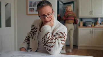 Deus Ex Machina Prime Cardigan Natural worn by John Barnett (Rupert Penry-Jones) as seen in The Feud (S01E01)