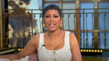 Toccin Georgia Button Front Top worn by Tamron Hall as seen in Tamron Hall Show on May 14, 2025