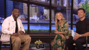 Carhartt Work in Progress Drewe Chore Coat worn by Jay Pharoah as seen in LIVE with Kelly and Mark on May 14, 2025