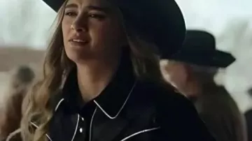 Ransom Canyon S01 Lauren Brigman Cowboy Shirt worn by Lauren Brigman (Lizzy Greene) in Ransom Canyon (S01E04)
