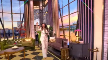 Veronica Beard Jude Pants worn by Alyssa Farah Griffin as seen in The View on May 15, 2025