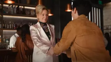 Cinq A Sept Karis Blazer worn by Deborah Vance (Jean Smart) as seen in Hacks (S04E08)