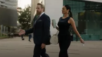 Mulberry Bayswater Tote worn by Samantha (Rachelle Goulding) as seen in Suits LA (S01E11)