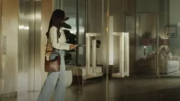 Sandro Tangoso Bucket Bag worn by Dylan Pryor (Victoria Justice) as seen in Suits LA (S01E12)