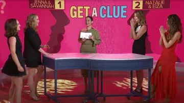 Sandales à bride arrière en cuir Prada portées par Jenna Bush Hager, comme on le voit dans Today with Jenna & Friends le 20 mai 2025