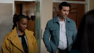 Reiss Peridoe Full Zip Jacket worn by Mark Trent (Brett Dalton) as seen in Found (S02E21)