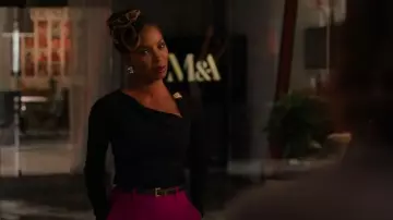 Saint Laurent Cassandre Leather Belt worn by Gabi Mosley (Shanola Hampton) as seen in Found (S02E22)