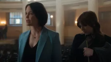 Kendra Scott Elisa Necklace worn by Aimee Fenway (Sprague Grayden) as seen in FBI (S07E18)