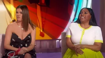 Mini-robe sans bretelles à pois Bardot Brydie portée par Kathy Buccio, vue dans Sherri le 20 mai 2025