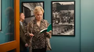 Theory Women's Straight Shirt worn by Deborah Vance (Jean Smart) as seen in Hacks (S04E09)