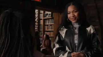 Black & White Studded Leather Jacket of Delilah 'Dee' Fulton (Laya DeLeon Hayes) in The Equalizer (S05E18)