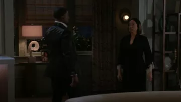 Natori Luxe Shangri-La Robe worn by Dani Dupree (Karla Cheatham Mosley) as seen in Beyond the Gates (S01E46)