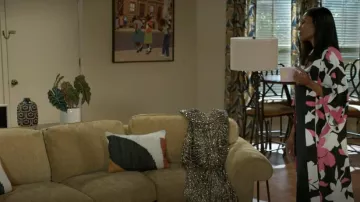 Natori Niwashi Robe worn by Dana "Leslie" Thomas (Trisha Mann) as seen in Beyond the Gates (S01E47)