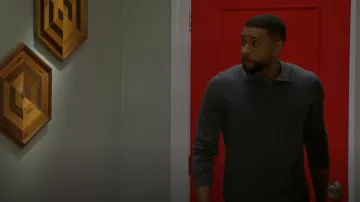 BOSS Beduardo Sweater worn by Martin Richardson (Brandon Claybon) as seen in Beyond the Gates (S01E58)