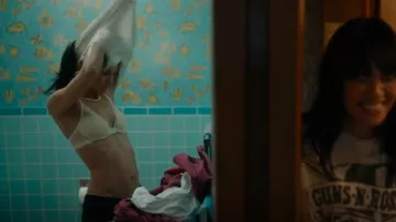 Pepper Signature All You Bra worn by Thony De La Rosa (Elodie Yung) as seen in The Cleaning Lady (S04E09)