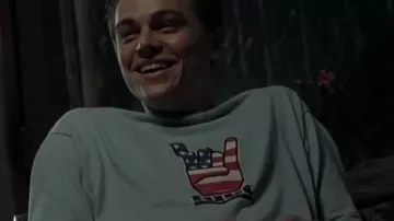 Leonardo DiCaprio wearing FUCT T-shirt in “The beach” movie de Richard (Leonardo DiCaprio) en La playa