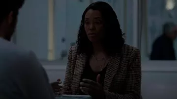 Veronica Beard Livvy Single-Button Houndstooth Dickey Jacket worn by Dr. Tara Lewis (Aisha Tyler) as seen in Criminal Minds (S18E03)