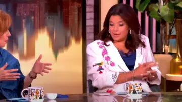 Cinq a Sept Cheyenne Scrunched Summer Love Blazer worn by Michelle Collins as seen in The View on May 28, 2025