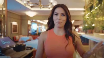 Rail Syd Robe midi en maille côtelée portée par Eva Longoria comme on le voit dans Eva Longoria : À la recherche de l’Espagne (S01E3)