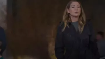 Burberry Trench Coat worn by Meredith Grey (Ellen Pompeo) as seen in Grey's Anatomy (S21E18)