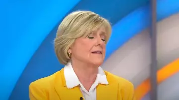 Michael Kors Wool Gabardine Tab Blazer worn by Anne Thompson as seen in Today on May 28, 2025