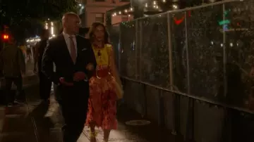 Bottega Veneta Cassette Intreccio Calfskin Shoulder Bag worn by Lisa Todd Wexley (Nicole Ari Parker) as seen in And Just Like That… (S03E01)