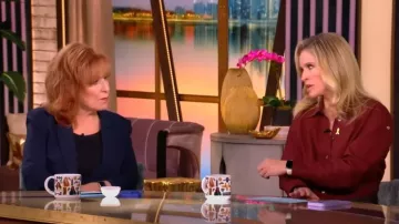 A.L.C. Leo Cropped Cotton Shirt worn by Sara Haines as seen in The View on May 30, 2025