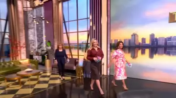 A.L.C. Charlie Bermuda Shorts worn by Sara Haines as seen in The View on May 30, 2025