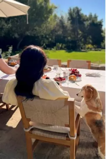 Jenni Kayne Trestle Dining Table worn by Meghan Markle on her Instagram post on May 31, 2025