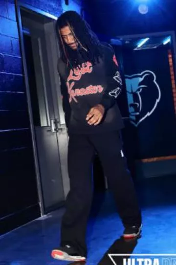 Jordan 4 Retro Bred worn by Temetrius Morant on the Instagram account @memgrizz