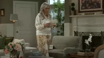 L'agence Pilar Paisley Wide-Leg Silk Pants worn by Anita Dupree (Tamara Tunie) as seen in Beyond the Gates (S01E65)