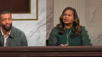 No Boundaries Neck Top worn by Carmen Barton as seen in Ms. Pat Settles It (S02E01)
