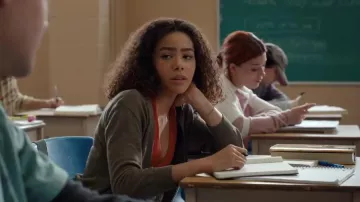 Urban Outfitters Out From Under Hailey Top de sujetador sin costuras usado por Virginia 'Ginny' Miller (Antonia Gentry) como se ve en Ginny & Georgia (S03E03)