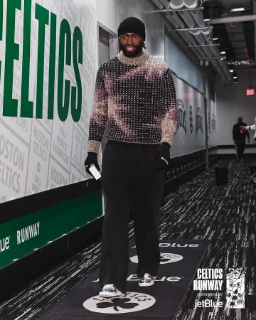 Chrome Hearts Black Knuckles Logo Work Gloves portés par Jaylen Brown sur le compte Instagram @celtics