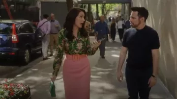 Carolina Herrera Tiny Doma Insignia Satchel worn by Charlotte York (Kristin Davis) as seen in And Just Like That… (S03E02)